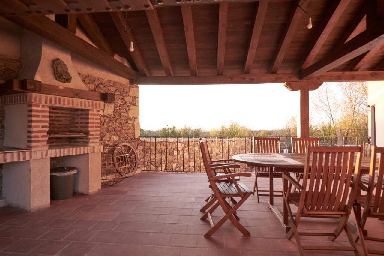 Casa Rural Victoriano Pedraza Rades de Abajo Esterno foto